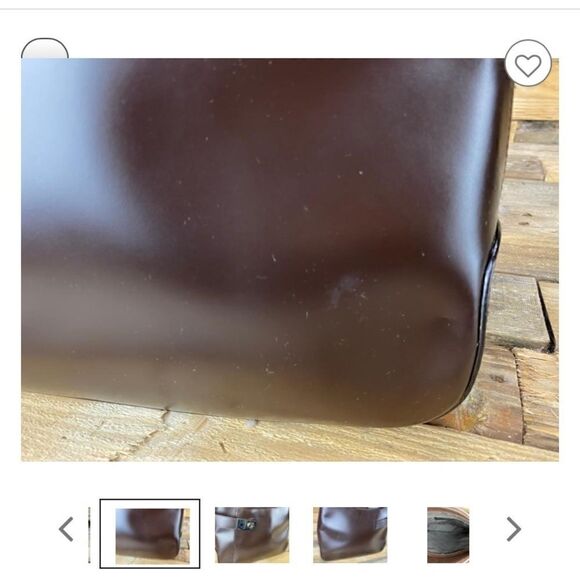 Ferragamo Gancini Leather Shoulder Bag - Picture 7 of 10